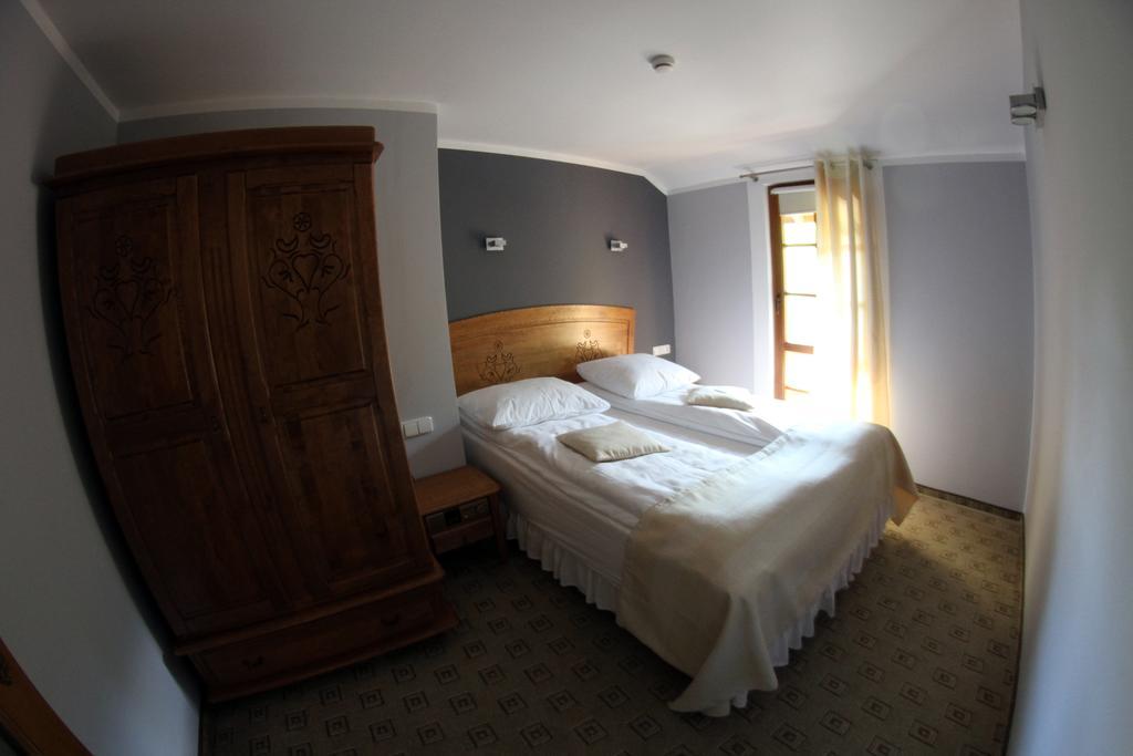 Hotel Zornica Poczesna Quarto foto